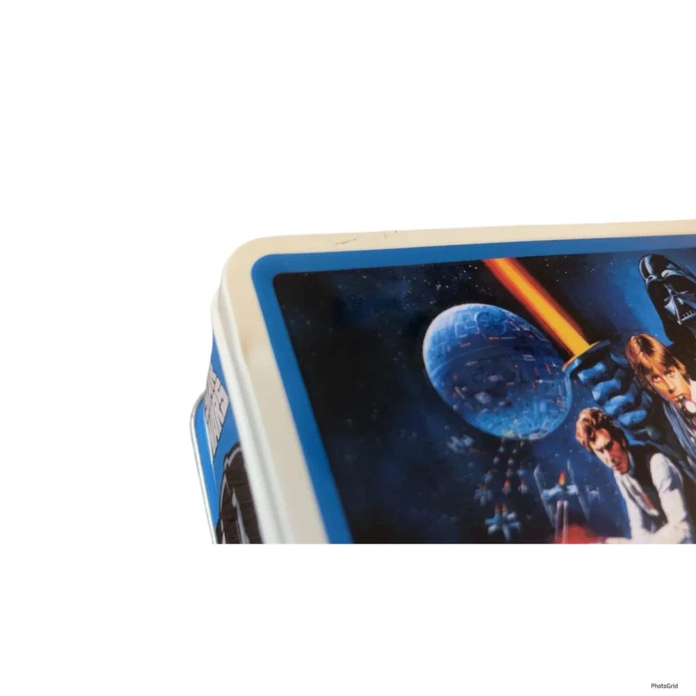 NewWILLIAMS SONOMA - STAR WARS - Lunch Box 2008 MILLENIUM FALCON SANDWICH CUTTER